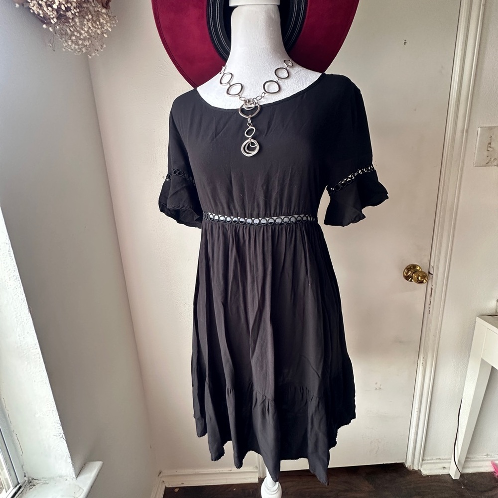Elegant Black Dress